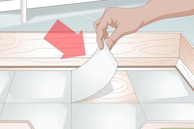 How to Keep a Whelping Box Clean