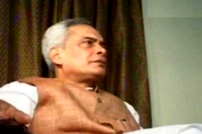 Two non-bailable warrants issued against RJD MP Prabhunath Singh