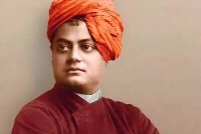 Swami Vivekananda Gave His Iconic Speech in Chicago 127 Years Ago on This Day