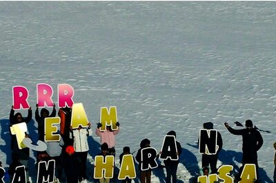 RRR: Even Chilly Weather and Gusty Winds Cannot Beat Ram Charan Fans' Excitement; Here's Proof