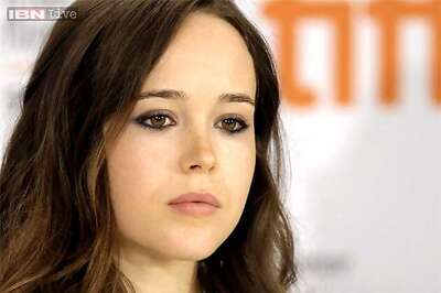 'Juno' actress Ellen Page comes out at a LGBT conference, receives standing ovation