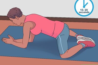 How to Get Flexible for Cheerleading