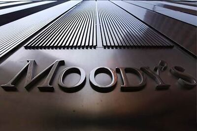 Moody's threaten to cut US debt rating by a notch