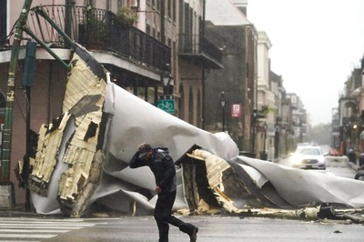 One Dead as Hurricane Ida Pummels Louisiana, Knocks Out Power for New Orleans
