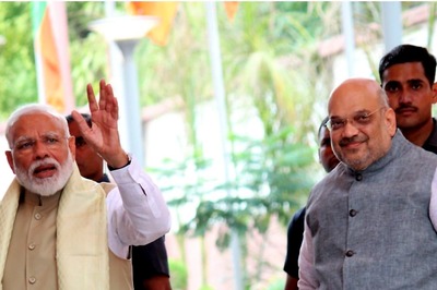 Bhai Dooj 2021: PM Narendra Modi, Amit Shah Greet Nation on Festival Celebrating the Brother, Sister Bond