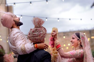 Woah! Anushka Sharma's Wedding Announcement Is Golden Tweet Of The Year