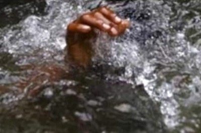 Maharashtra Boat Tragedy: 11 Feared Drowned After Boat Capsizes in Varada River