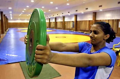 Wrestler Geeta bows out of the London Games
