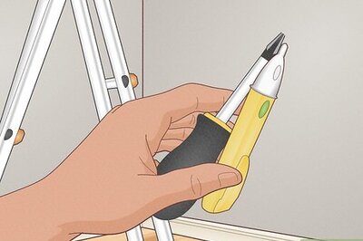 How to Safely Remove a Light Fixture