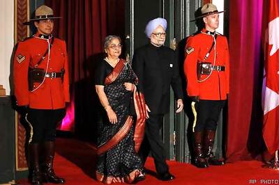 Manmohan advises world to shun protectionism