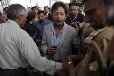 Cricket tycoon Lalit Modi declares 'war', rattles government
