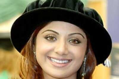 By order, Shilpa's romance to remain hush-hush