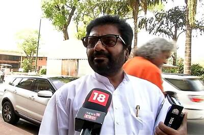 Plane, Train Or Car? Find out How Sena MP Gaikwad is Coming to Delhi
