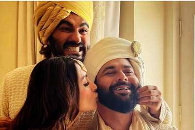 Arjun Kapoor and Malaika Arora Shower Love on Kunal Rawal at His Wedding, Check Out Photo