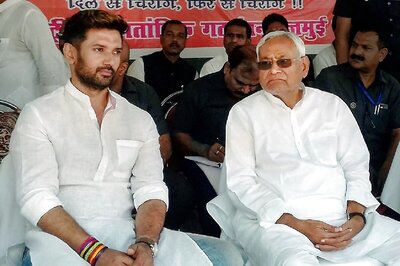 Faced with Nitish Kumar's Onslaught, is Chirag Paswan Losing the Plot and 'Bungalow' or will LJP Regain Ground?