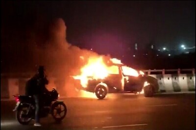 Returning from Daughter's Engagement, Madhya Pradesh Cop Burnt Alive as Car Catches Fire