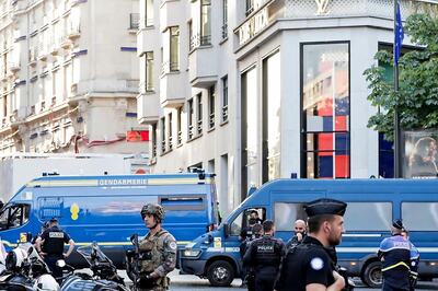 Man Shot Dead By Police After Knifing Officer In Paris