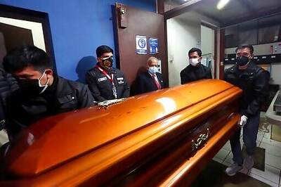 Body Of Shining Path Leader Abimael Guzmán Cremated In Peru