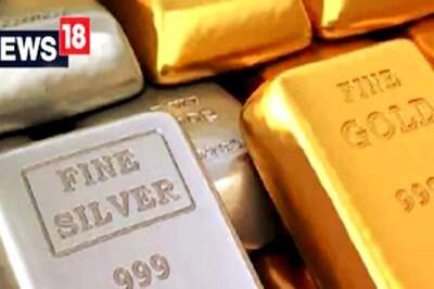 Can We Buy Gold And Silver During The 8 Days Of Holashtak? Expert Weighs In