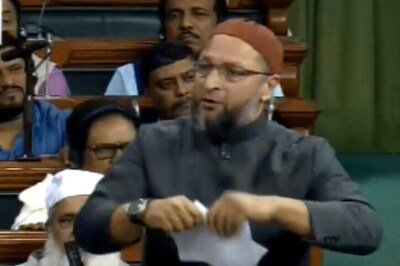 'Bhangra': On Citizenship Amendment Bill, Owaisi's Witty Explanation of BJP Politics