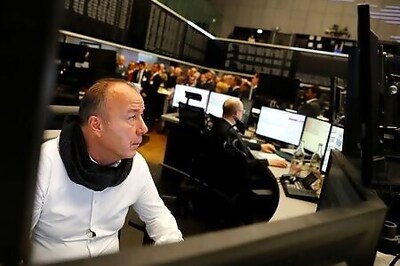 Stocks rally on new U.S. highs, dollar at two-year low