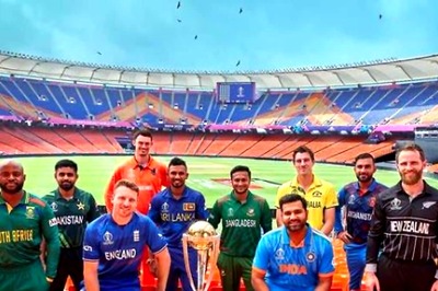 ICC World Cup 2023: All 10 Captains Pose with the Cup as Mega Cricket Carnival Begins in India - WATCH
