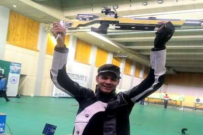 17-year-old Divyansh Singh Panwar Uses Flat as Makeshift Shooting Range During Covid-19 Lockdown