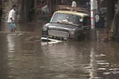 Live Updates: Mumbai marooned