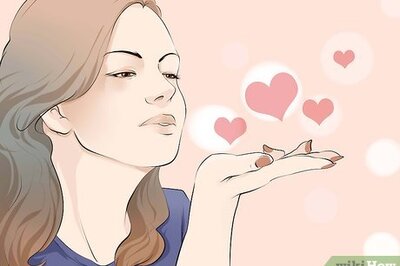 How to Air Kiss