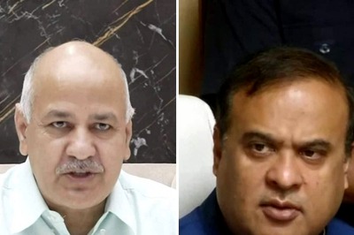 Assam CM’s Wife Files Rs 100-crore Defamation Suit Against AAP’s Manish Sisodia