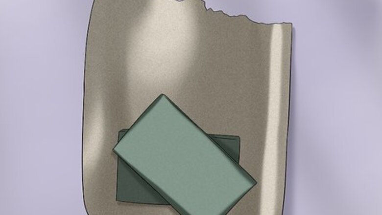 How to Clean and Buff a Horse's Hooves