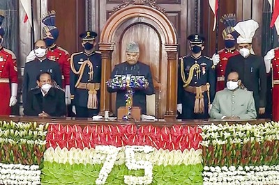 Vaccines, Farmers & Women in Focus as Prez Kovind Highlights Govt's Efforts on Budget Session Day 1