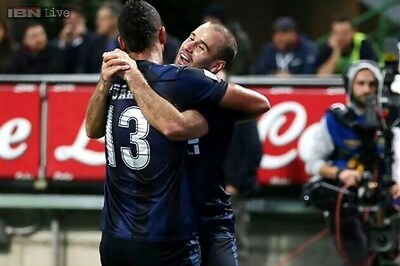 Inter Milan back on track with 4-2 win over Verona