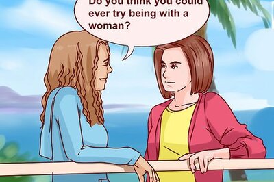 How to Discuss Your Lesbian or Bisexual Interest in a Friend