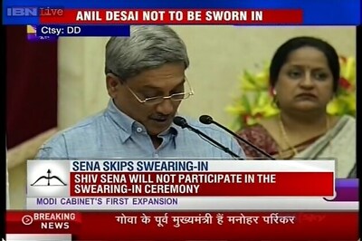 IIT-B alumnus Manohar Parrikar sworn in as Cabinet Minister, likely to handle Defence Ministry