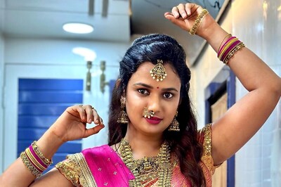 Bigg Boss Telugu Fame Ariyana Glory Redefines Class In Her Traditional Pink Lehenga Look