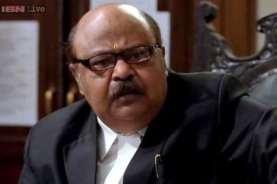 Radha Ravi steps into Saurabh Shukla's shoes for Tamil remake of 'Jolly LLB'