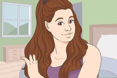 Easy and Stylish Ways to Wear Wavy Hair Up