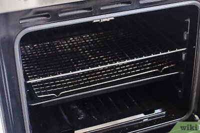 How to Dry Wood in an Oven