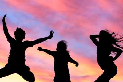 Minimalism And Simplicity: Learn To Live With Less And Find Joy