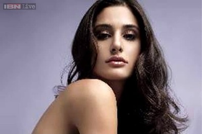 Actress Nargis Fakhri given 'guard of honour' by forest guards; people demand action, say it is a disgrace to the uniform