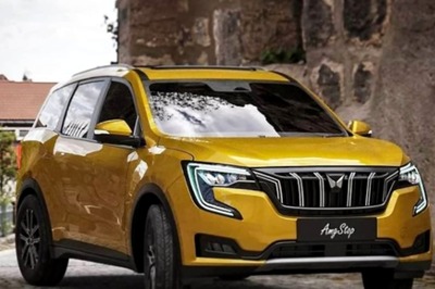 This Mahindra XUV700 Strikes a Classy Pose in Tastefully Done Golden Colour Wrap Job
