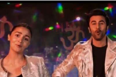 Ranbir Kapoor, Alia Bhatt, Aamir Khan Dance to Rishi Kapoor's Om Shanti Om Ahead of Sharmaji Namkeen Release