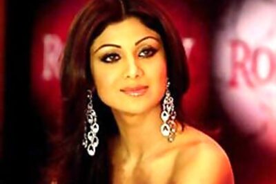 Shilpa Shetty, Raj Kundra to get engaged on Saturday