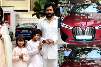 On Ganesh Chaturthi, Riteish Deshmukh, Genelia D'Souza Bring Home Luxury BMW