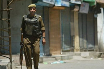 J&K police offers bounty for terrorists
