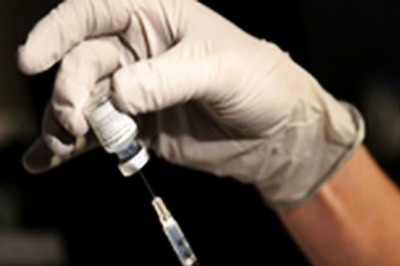 In World's 1st Study, Combining AstraZeneca Vaccine and Sputnik V Shows 'No Serious Adverse Effects'