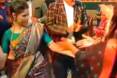 WATCH: Woman Dancing Carefree on 'Ishq Tera Tadpaave' is All of Us at Indian Weddings