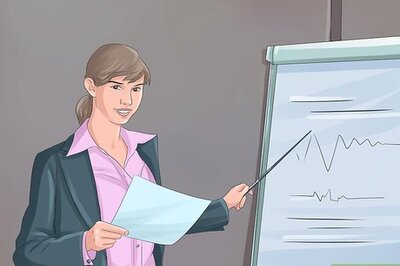 How to Speak Loudly and Confidently when You Always Hesitate While Speaking