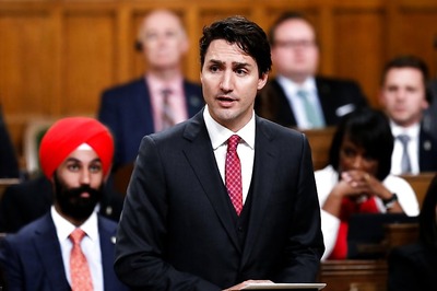 Justin Trudeau Urges Iran to Send Downed Jetliner's Black Boxes to France for Further Probe